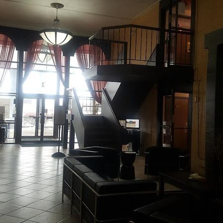 Crookston Inn & Convention Center Esterno foto