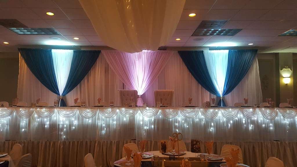 Crookston Inn & Convention Center Amenities foto