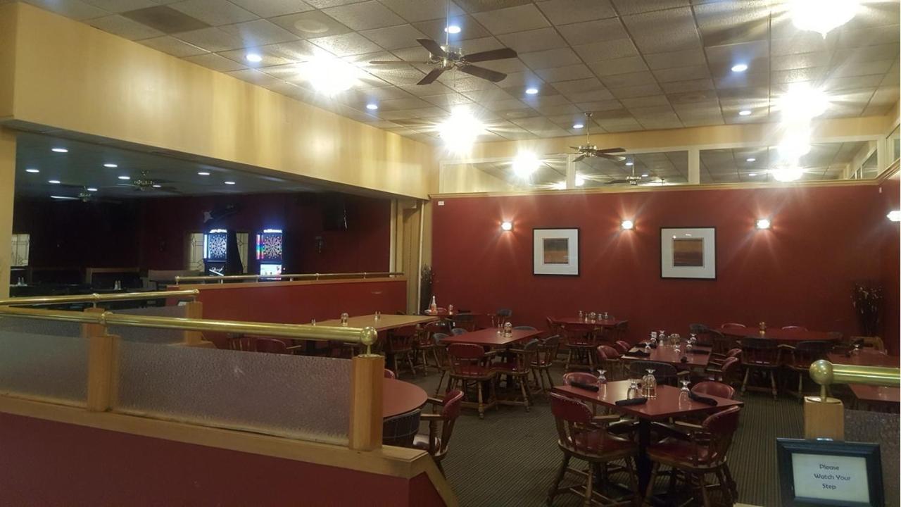 Crookston Inn & Convention Center Esterno foto