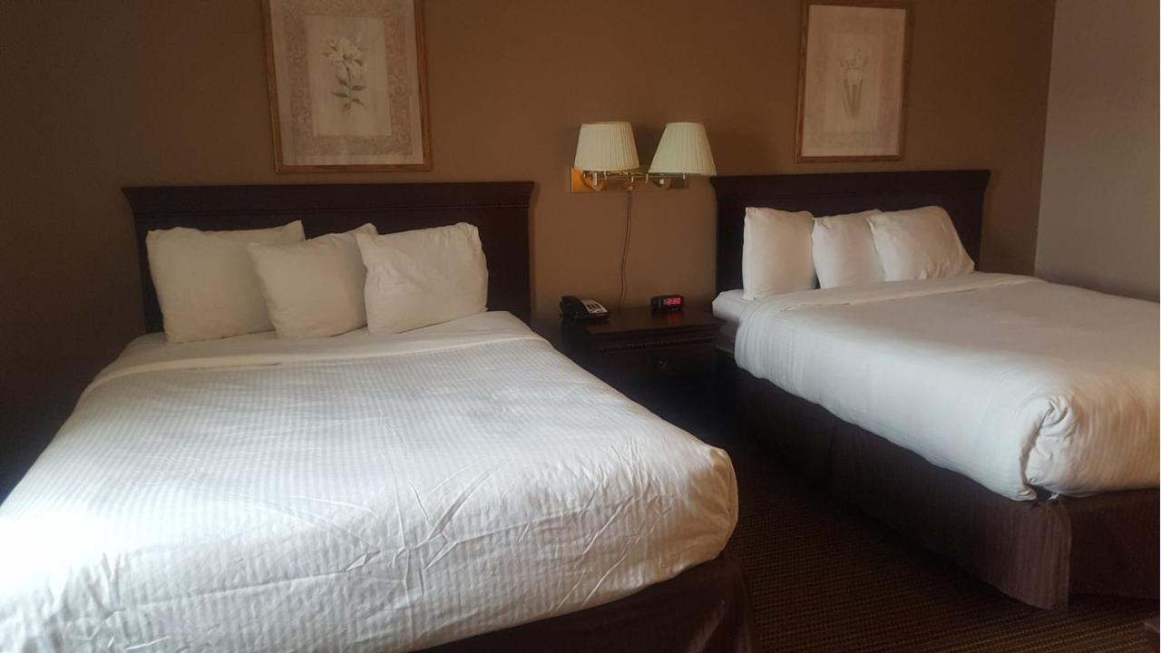 Crookston Inn & Convention Center Esterno foto